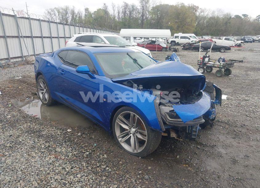 2018 Chevrolet Camaro 1LT (VIN 1G1FB1RS4J0168183) main photo