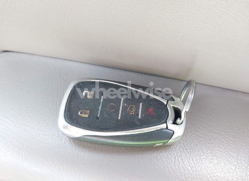 Photo 11 of 2018 Chevrolet Camaro 1LT (VIN 1G1FB1RS4J0168183)