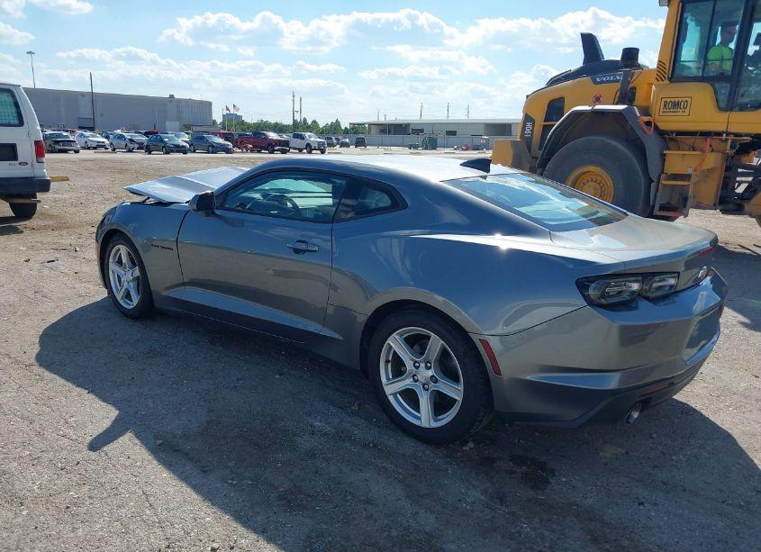 Photo 3 of 2019 Chevrolet Camaro 1LT (VIN 1G1FB1RS4K0150445)