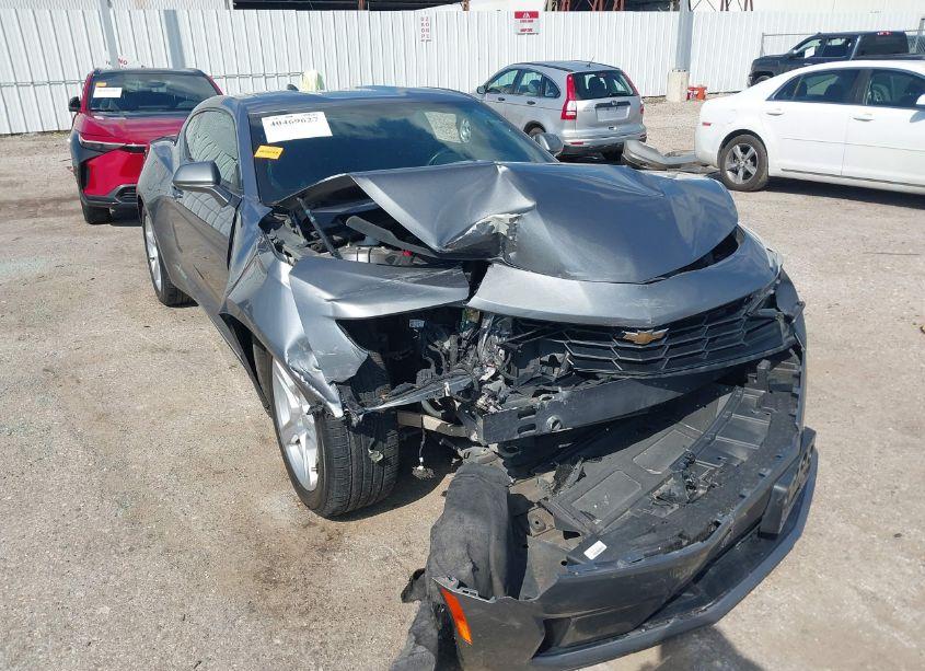 Photo 6 of 2019 Chevrolet Camaro 1LT (VIN 1G1FB1RS4K0150445)