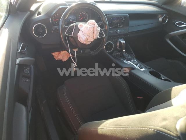 Photo 8 of 2020 CHEVROLET CAMARO LS (VIN 1G1FB1RS4L0117334)