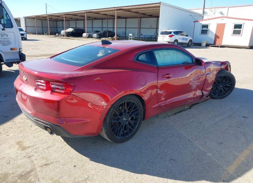 Photo 4 of 2020 Chevrolet Camaro RWD 1LT (VIN 1G1FB1RS4L0138507)