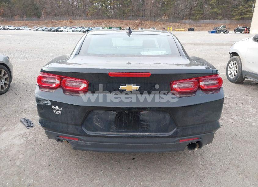 Photo 16 of 2024 Chevrolet Camaro RWD 1LT (VIN 1G1FB1RS4R0121599)
