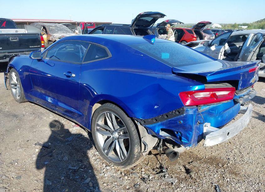 Photo 3 of 2016 Chevrolet Camaro 1LT (VIN 1G1FB1RS5G0146525)