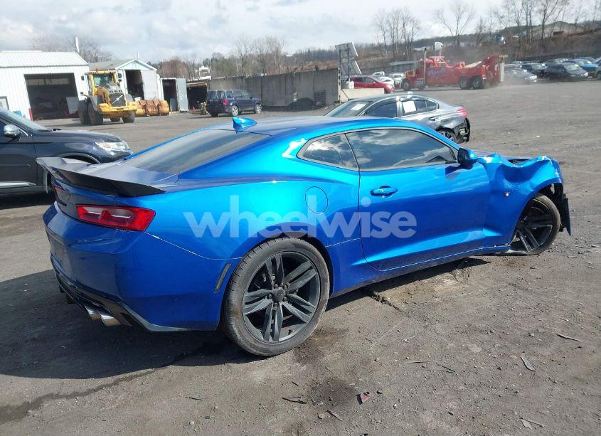 Photo 4 of 2016 Chevrolet Camaro 1LT (VIN 1G1FB1RS5G0190654)