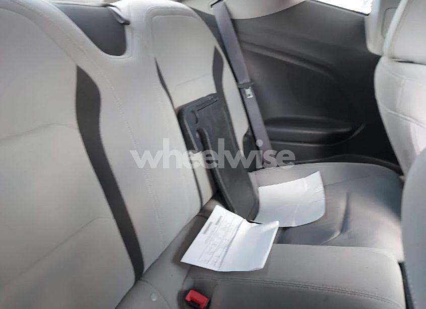 Photo 8 of 2016 Chevrolet Camaro 1LT (VIN 1G1FB1RS5G0190654)