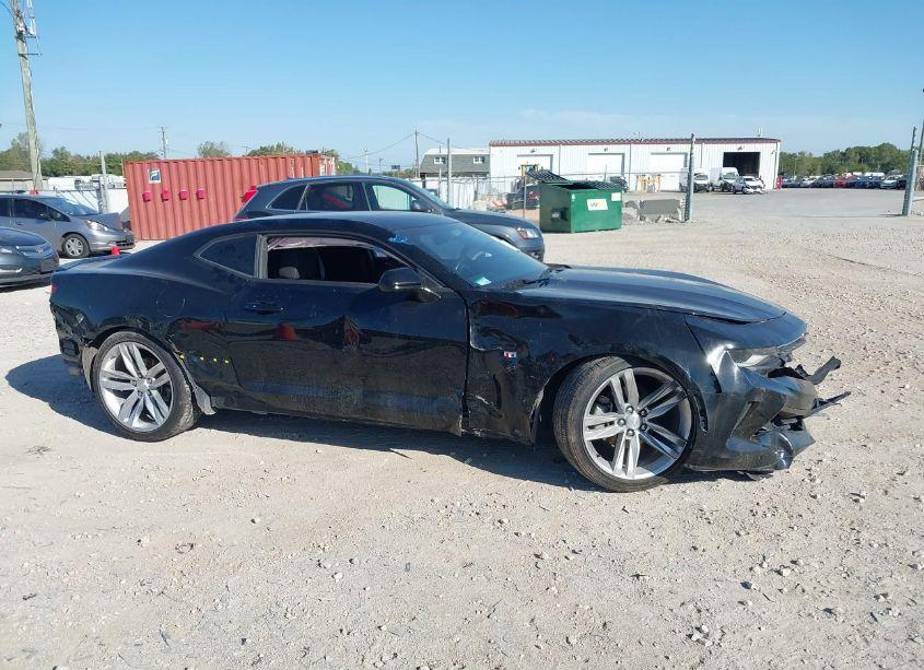 Photo 14 of 2017 Chevrolet Camaro 1LT (VIN 1G1FB1RS5H0165805)