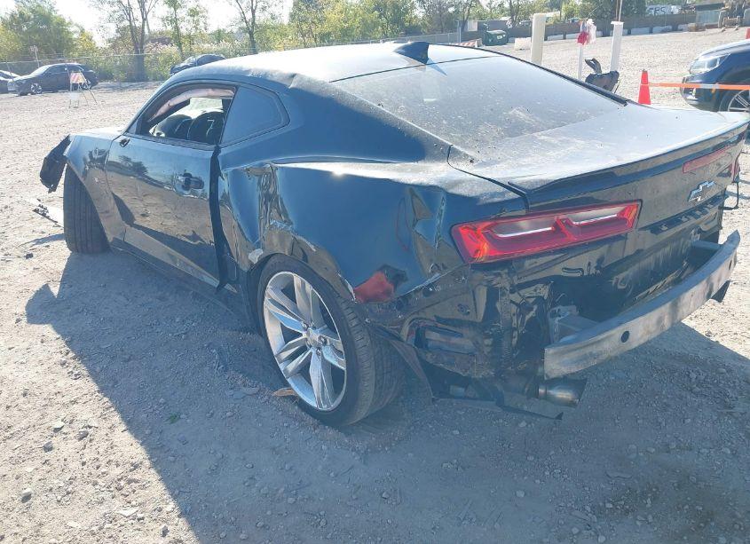 Photo 3 of 2017 Chevrolet Camaro 1LT (VIN 1G1FB1RS5H0165805)