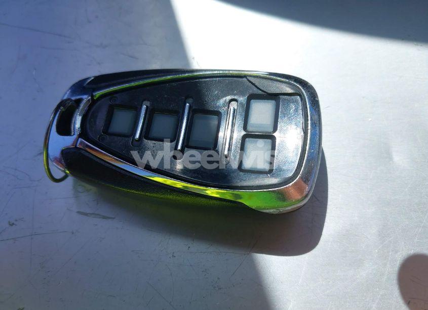 Photo 11 of 2017 Chevrolet Camaro 1LT (VIN 1G1FB1RS5H0169949)