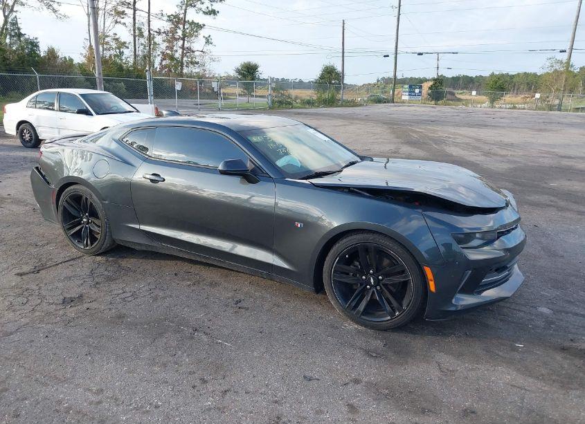 2017 Chevrolet Camaro 1LT (VIN 1G1FB1RS5H0176271) main photo