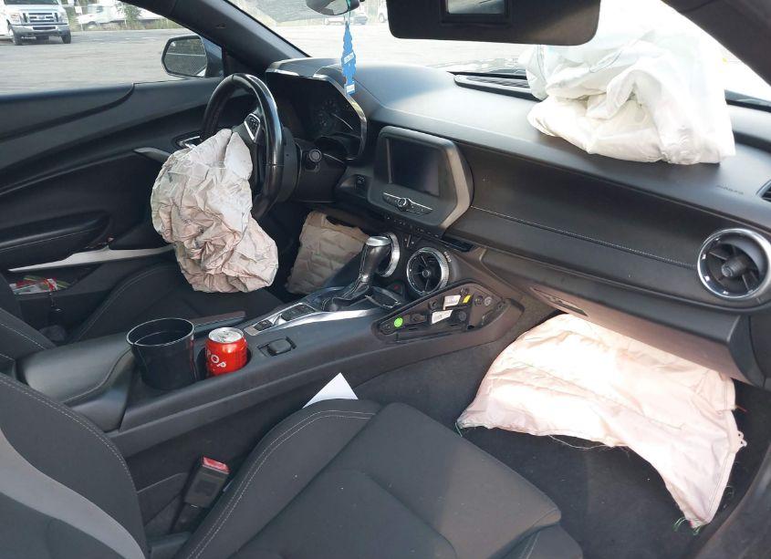 Photo 5 of 2017 Chevrolet Camaro 1LT (VIN 1G1FB1RS5H0176271)