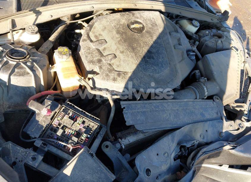 Photo 10 of 2017 Chevrolet Camaro 1LT (VIN 1G1FB1RS5H0198772)