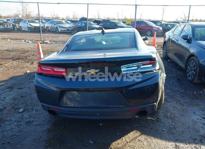 Photo 17 of 2017 Chevrolet Camaro 1LT (VIN 1G1FB1RS5H0198772)
