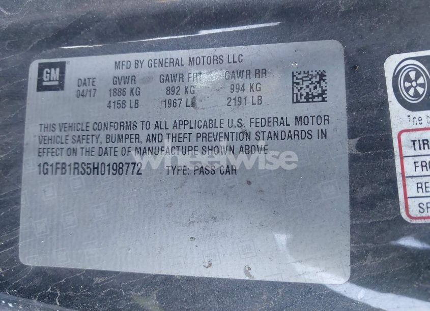 Photo 9 of 2017 Chevrolet Camaro 1LT (VIN 1G1FB1RS5H0198772)