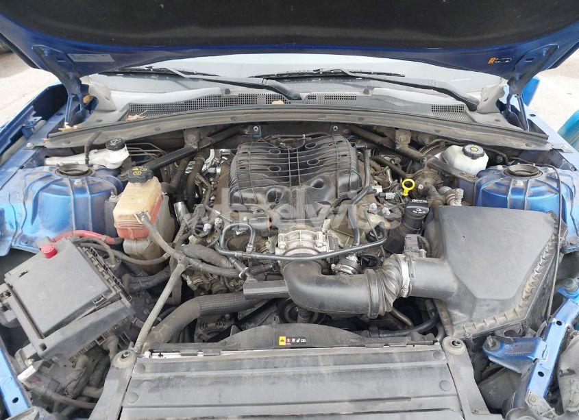 Photo 10 of 2018 Chevrolet Camaro 1LT (VIN 1G1FB1RS5J0165325)