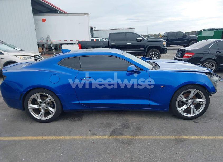 Photo 14 of 2018 Chevrolet Camaro 1LT (VIN 1G1FB1RS5J0165325)