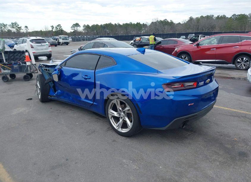 Photo 3 of 2018 Chevrolet Camaro 1LT (VIN 1G1FB1RS5J0165325)