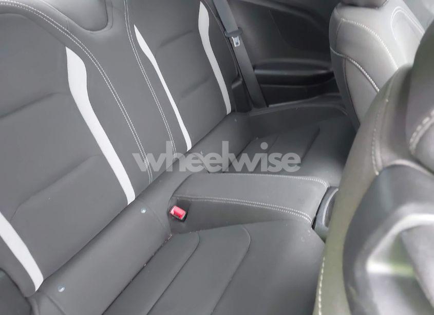 Photo 8 of 2018 Chevrolet Camaro 1LT (VIN 1G1FB1RS5J0165325)