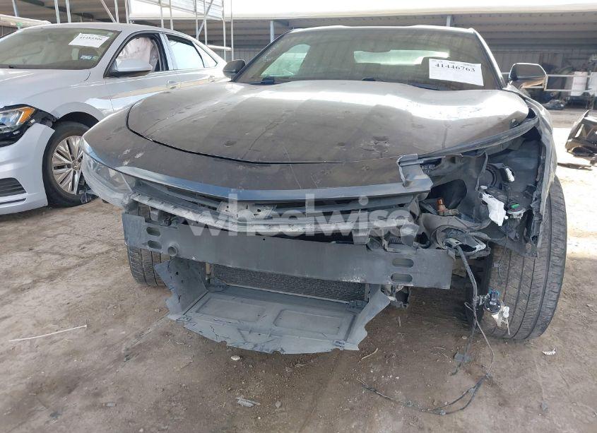 Photo 6 of 2016 Chevrolet Camaro 1LT (VIN 1G1FB1RS6G0151149)