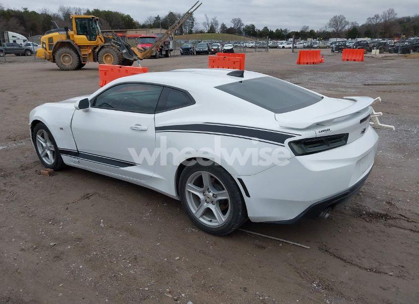 Photo 3 of 2017 Chevrolet Camaro 1LT (VIN 1G1FB1RS6H0169376)