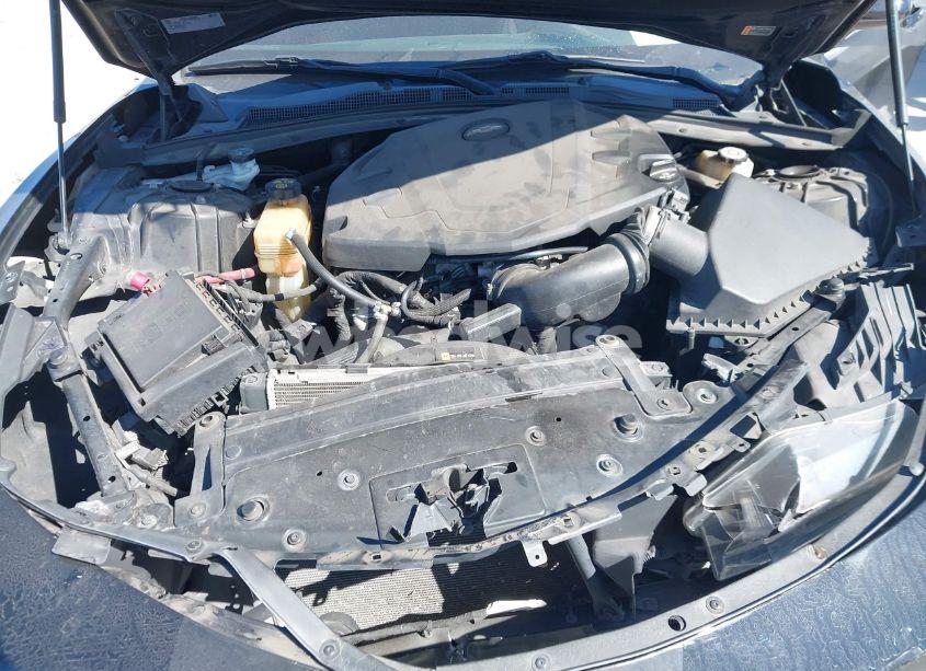 Photo 10 of 2018 Chevrolet Camaro 1LT (VIN 1G1FB1RS6J0125383)