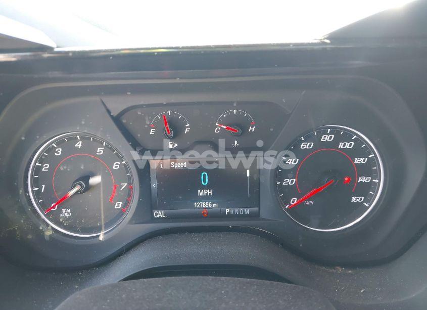 Photo 7 of 2018 Chevrolet Camaro 1LT (VIN 1G1FB1RS6J0125383)