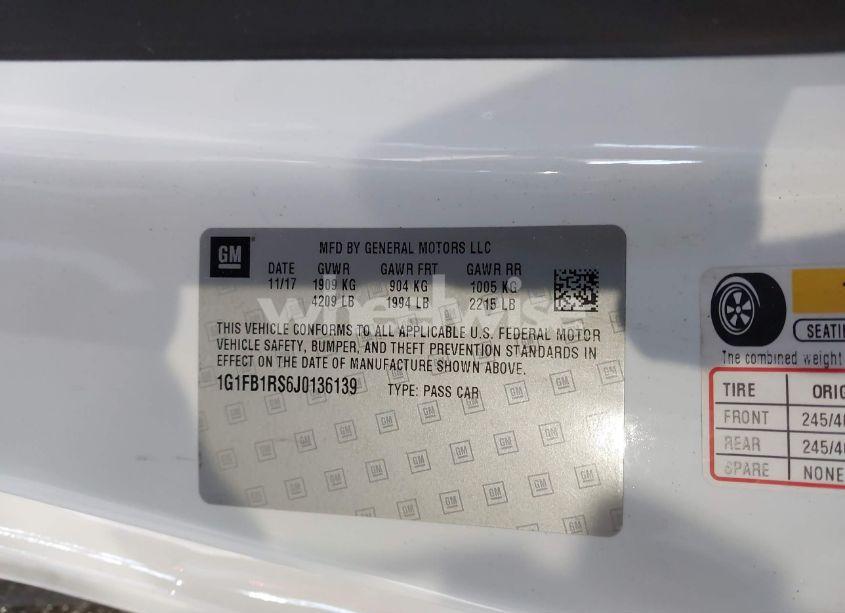 Photo 9 of 2018 Chevrolet Camaro 1LT (VIN 1G1FB1RS6J0136139)