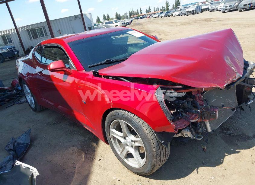 2018 Chevrolet Camaro 1LT (VIN 1G1FB1RS6J0139963) main photo