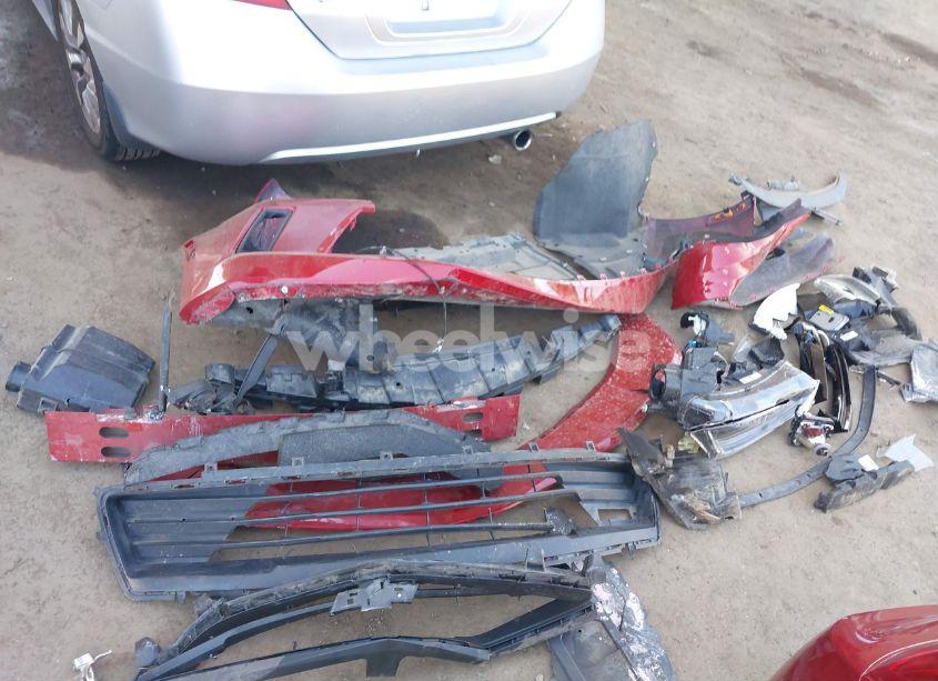 Photo 12 of 2018 Chevrolet Camaro 1LT (VIN 1G1FB1RS6J0139963)