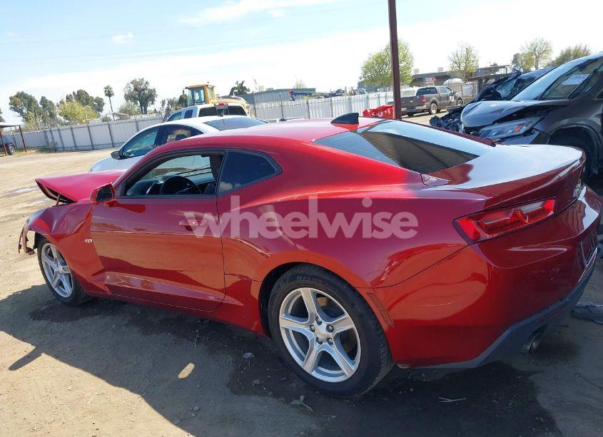 Photo 15 of 2018 Chevrolet Camaro 1LT (VIN 1G1FB1RS6J0139963)