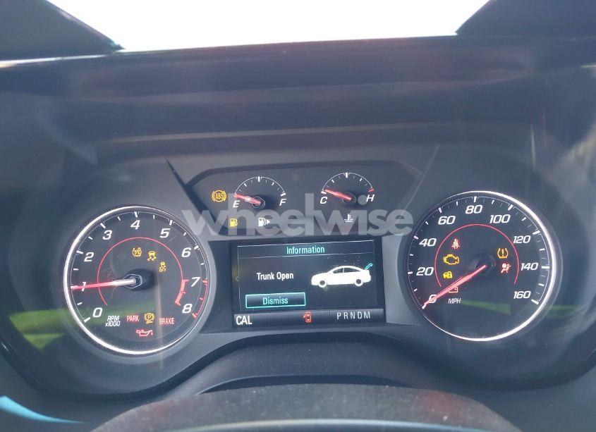 Photo 7 of 2018 Chevrolet Camaro 1LT (VIN 1G1FB1RS6J0139963)