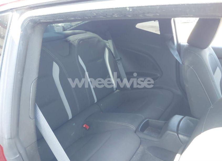 Photo 8 of 2018 Chevrolet Camaro 1LT (VIN 1G1FB1RS6J0139963)