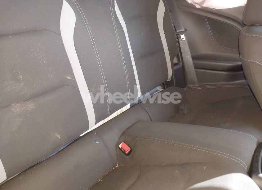 Photo 8 of 2018 Chevrolet Camaro 1LT (VIN 1G1FB1RS6J0150932)