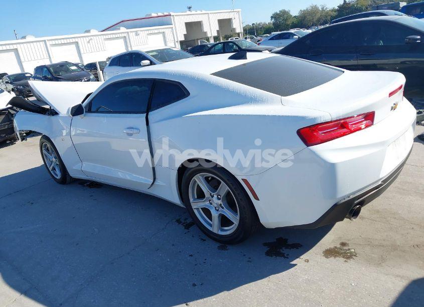 Photo 15 of 2018 Chevrolet Camaro 1LT (VIN 1G1FB1RS6J0172221)