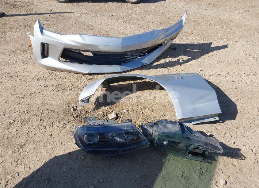 Photo 12 of 2018 Chevrolet Camaro 1LT (VIN 1G1FB1RS6J0180674)