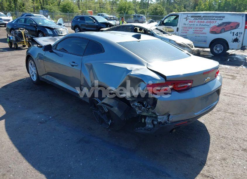 Photo 3 of 2021 Chevrolet Camaro RWD 1LT (VIN 1G1FB1RS6M0136517)