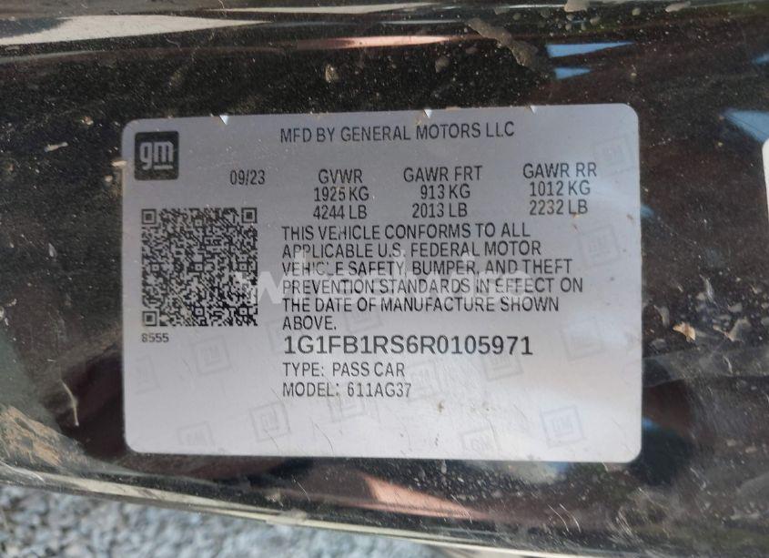 Photo 9 of 2024 Chevrolet Camaro RWD 1LT (VIN 1G1FB1RS6R0105971)