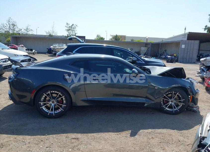 Photo 14 of 2016 Chevrolet Camaro 1LT (VIN 1G1FB1RS7G0190994)