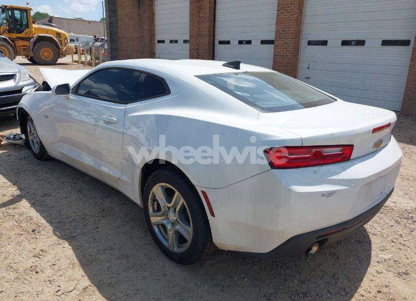 Photo 3 of 2017 Chevrolet Camaro 1LT (VIN 1G1FB1RS7H0111423)