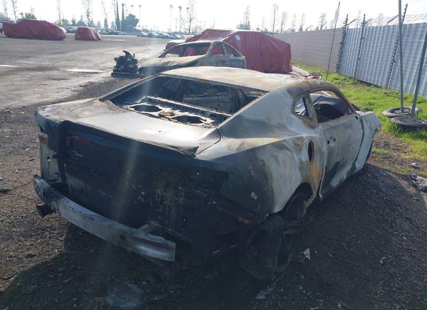 Photo 4 of 2017 Chevrolet Camaro 1LT (VIN 1G1FB1RS7H0180595)