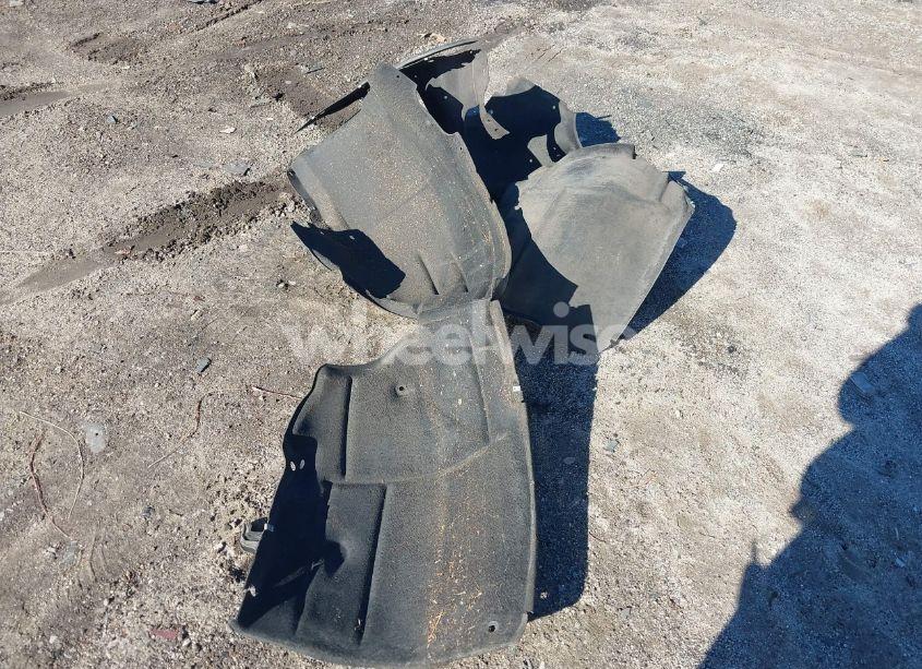 Photo 12 of 2018 Chevrolet Camaro 1LT (VIN 1G1FB1RS7J0138241)