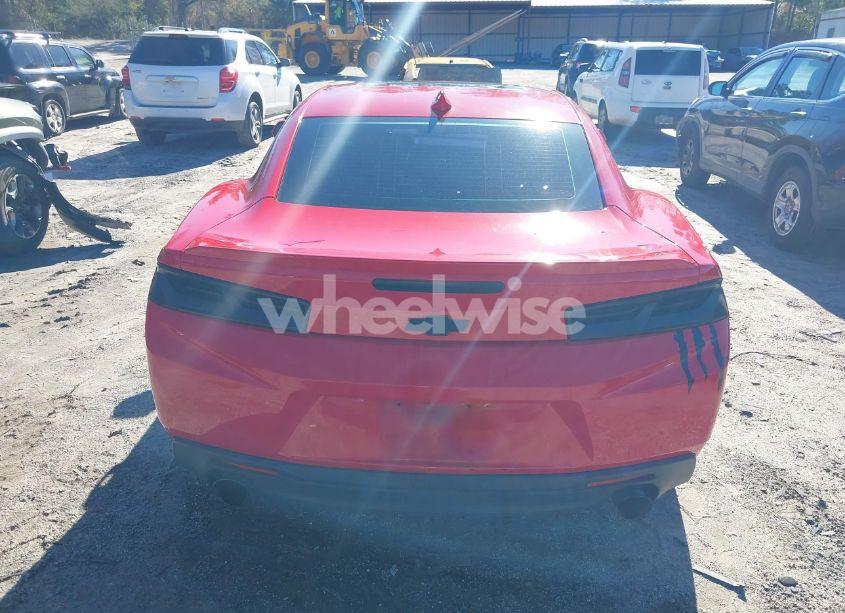 Photo 17 of 2018 Chevrolet Camaro 1LT (VIN 1G1FB1RS7J0138241)