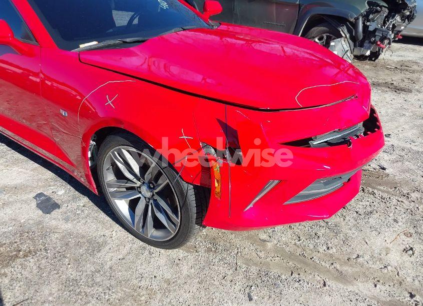 Photo 6 of 2018 Chevrolet Camaro 1LT (VIN 1G1FB1RS7J0138241)