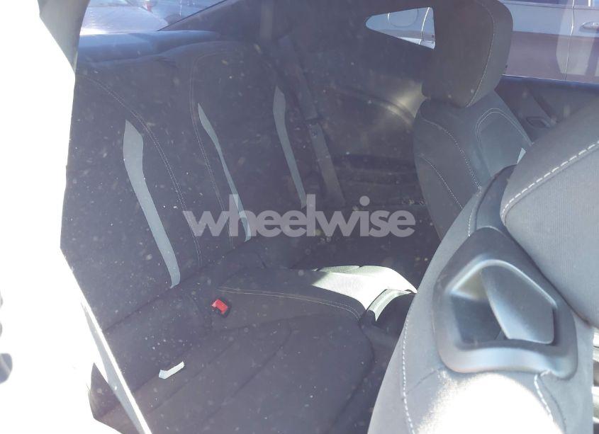 Photo 8 of 2018 Chevrolet Camaro 1LT (VIN 1G1FB1RS7J0138241)