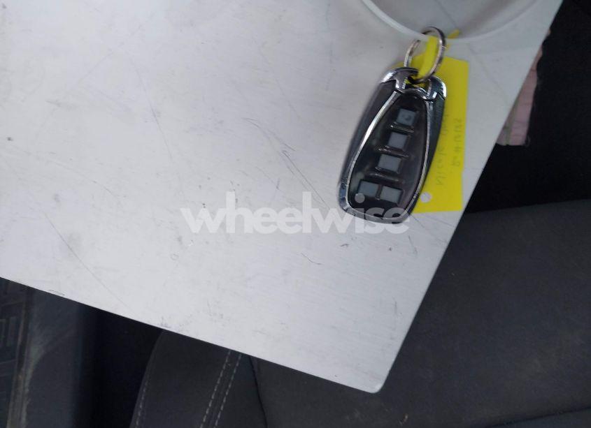 Photo 11 of 2018 Chevrolet Camaro 1LT (VIN 1G1FB1RS7J0166492)