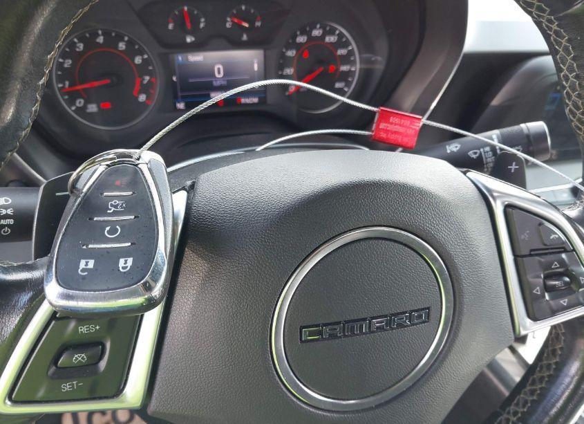 Photo 11 of 2019 Chevrolet Camaro 1LT (VIN 1G1FB1RS7K0104754)