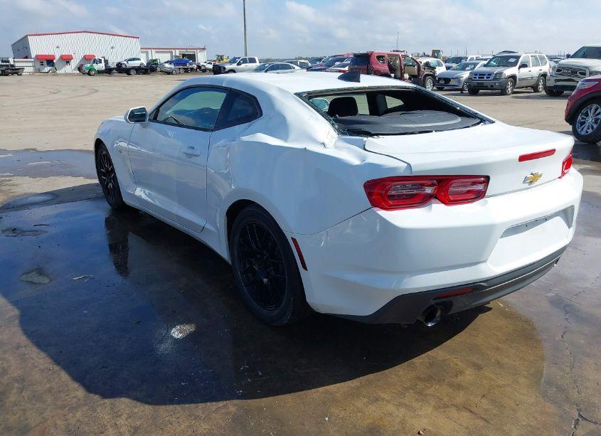 Photo 3 of 2019 Chevrolet Camaro 1LT (VIN 1G1FB1RS7K0104754)