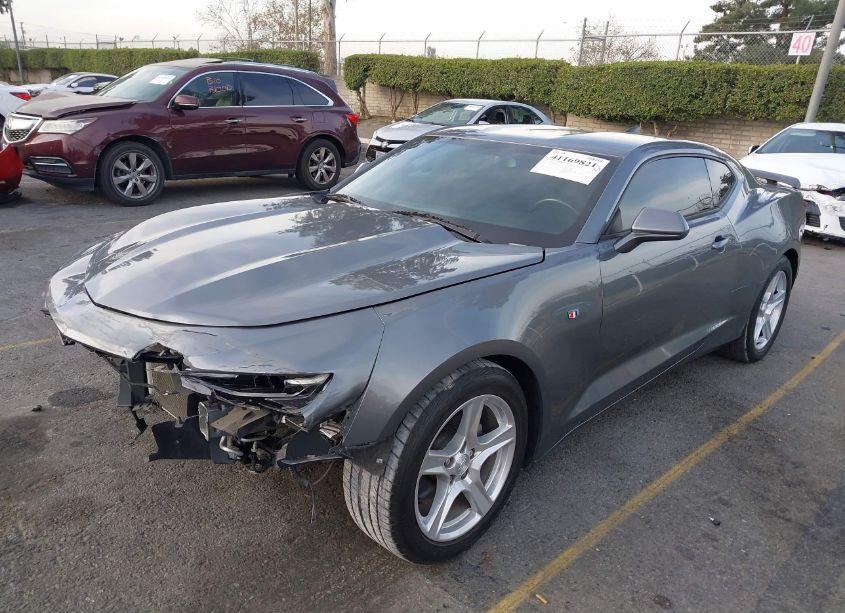 Photo 2 of 2021 Chevrolet Camaro RWD 1LT (VIN 1G1FB1RS7M0104059)