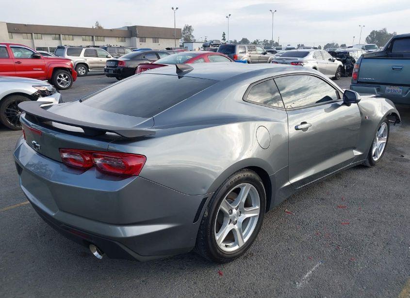 Photo 4 of 2021 Chevrolet Camaro RWD 1LT (VIN 1G1FB1RS7M0104059)