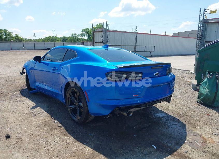 Photo 3 of 2024 Chevrolet Camaro RWD 1LT (VIN 1G1FB1RS7R0122889)
